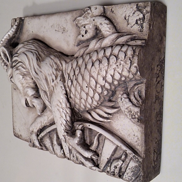 Sid Dickens Z-01 "Capricorn" Zodiac *Rare & Retired* - Picture 3 of 9